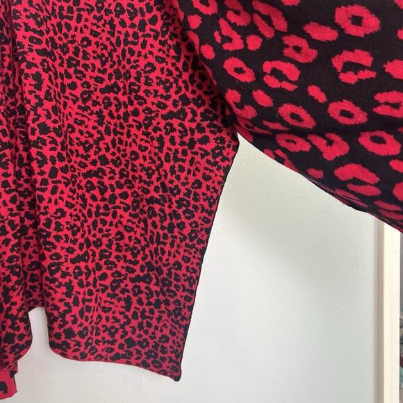 Chicos Womens S/M Animal Jacquard Black and Red Open Front cardigan Boho Resort - Picture 7 of 15